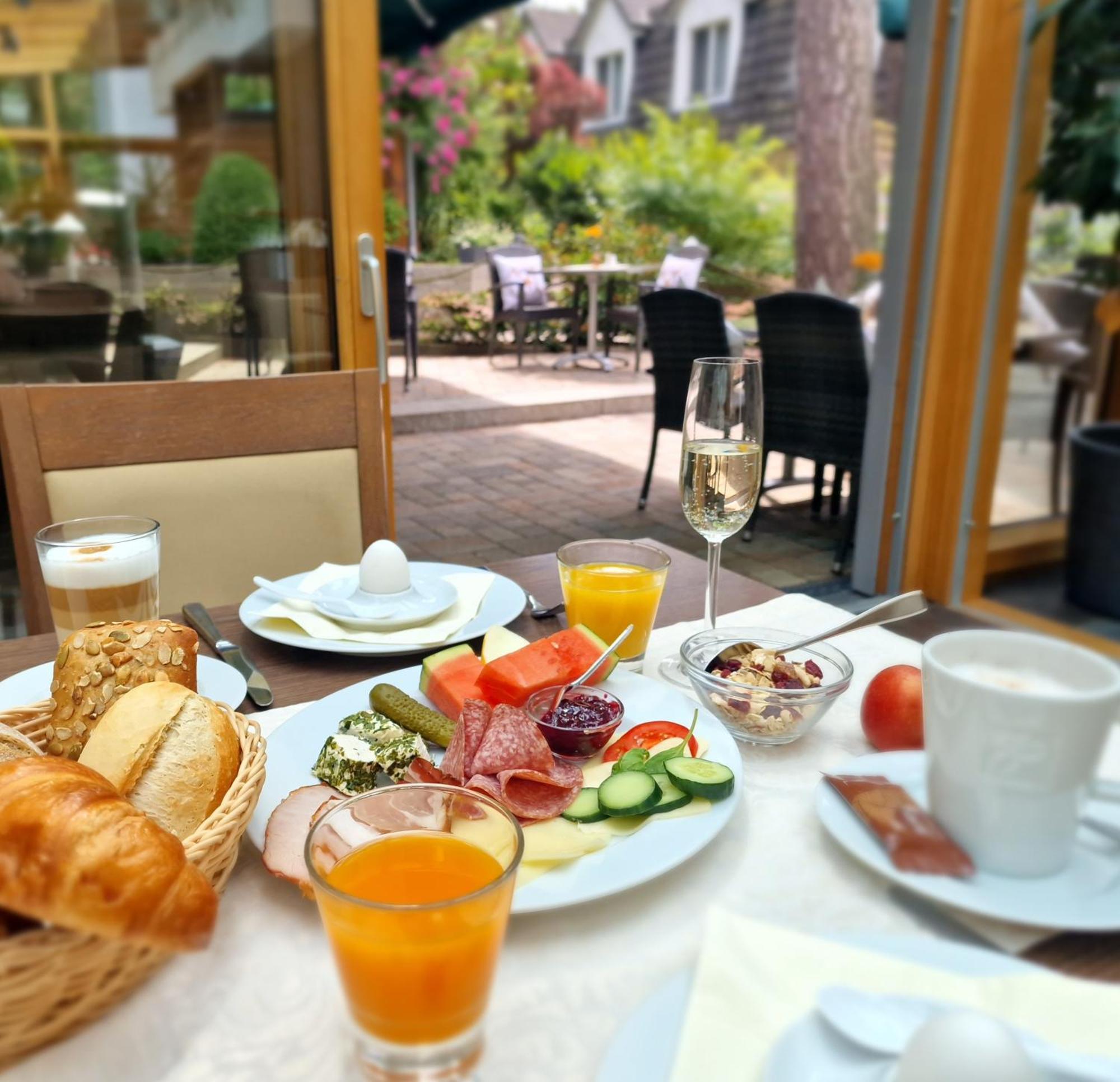 Hotel Kaliebe Трасенхайде Екстериор снимка